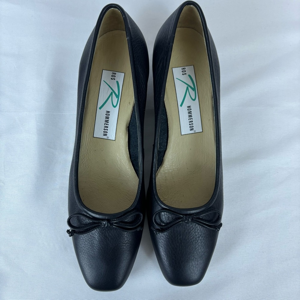 Ros Hommerson Pebble Leather with Bow Pumps Sculptured Heel Black Heels Size 6.5 - Picture 4 of 10